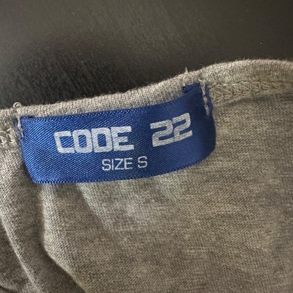 Code 22 Tank Top Small Gently worn Cotton blend No fabric tag - Picture 3 of 3